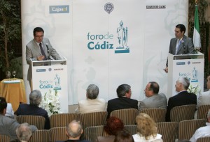 Juan Espadas intervino con una conferencia sobre rehabilitación de los cascos históricos, como modelo el de Cádiz.